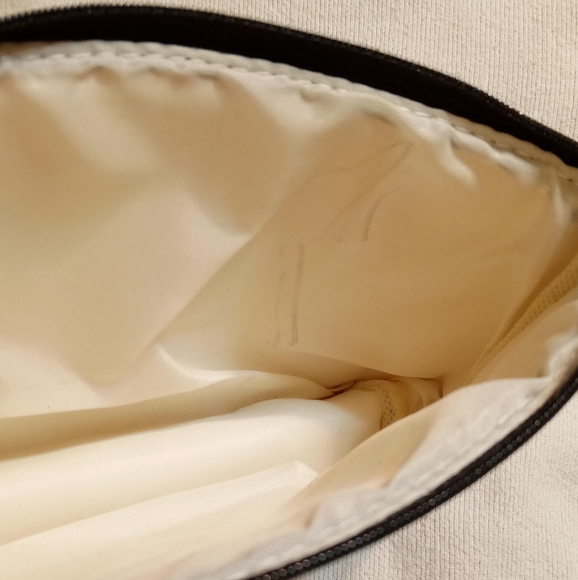 Silly Obsessions Cosmetic Bag & Clam Shell Vanity Mirror For Mom - Picture 11 of 15